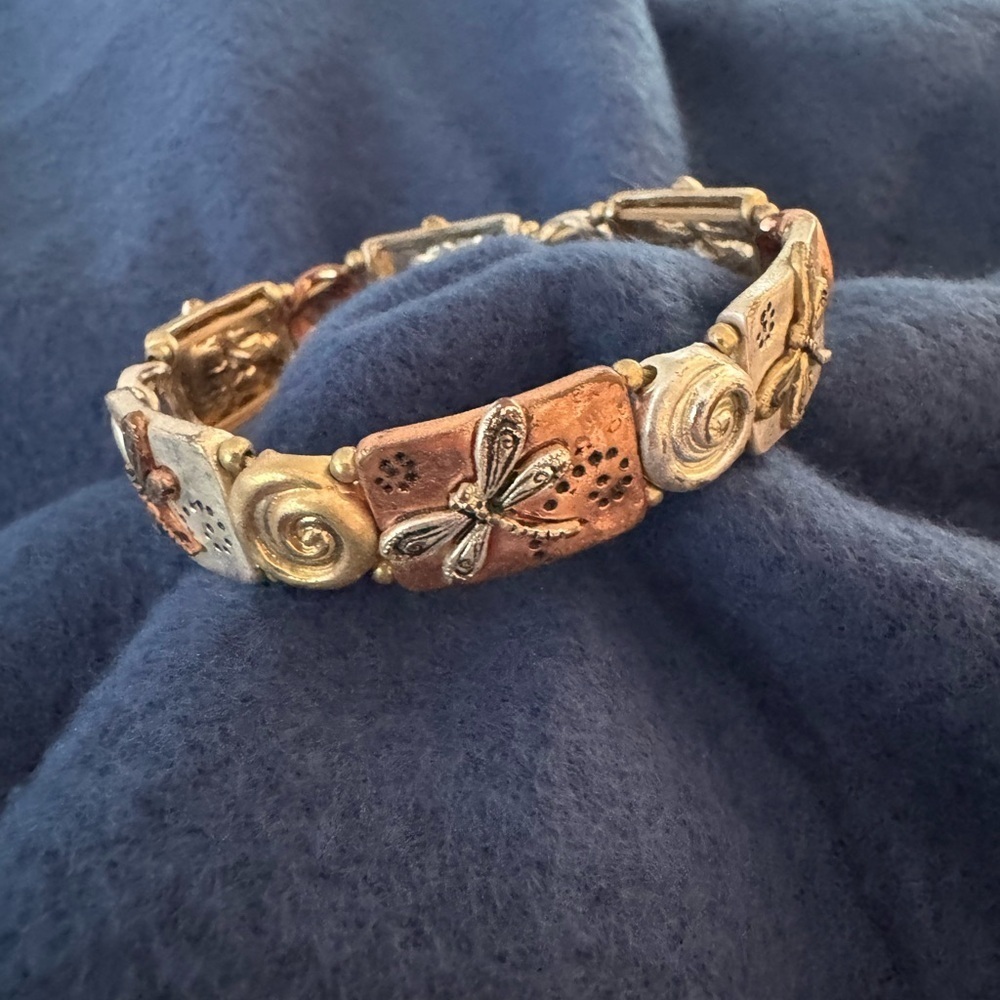Gold and Silver Floral Leaf Bracelet - Picture 6 of 6